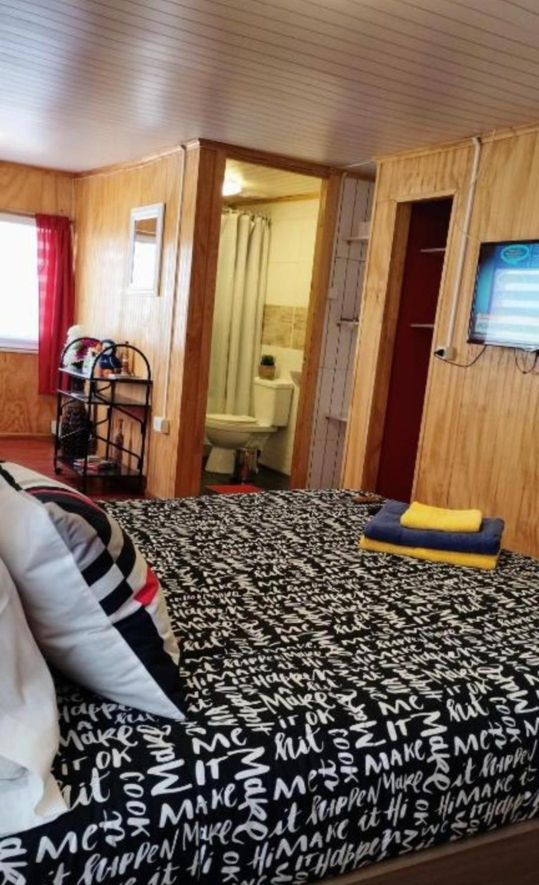Hostal Host Patagonia Пунта-Аренас Экстерьер фото